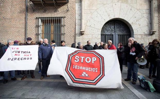 El Gobierno ve constitucional reformar por decreto el impuesto hipotecario