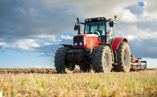 Las Cortes aprueban desarrollar un plan integral para favorecer el relevo generacional en la agricultura