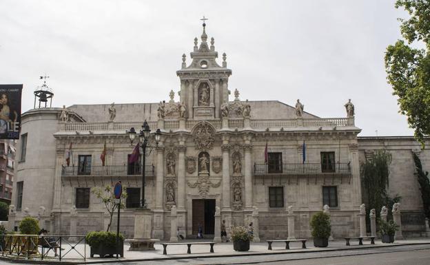 La mitad de los alumnos de los grados más demandados en universidades públicas procede de fuera de Castilla y León