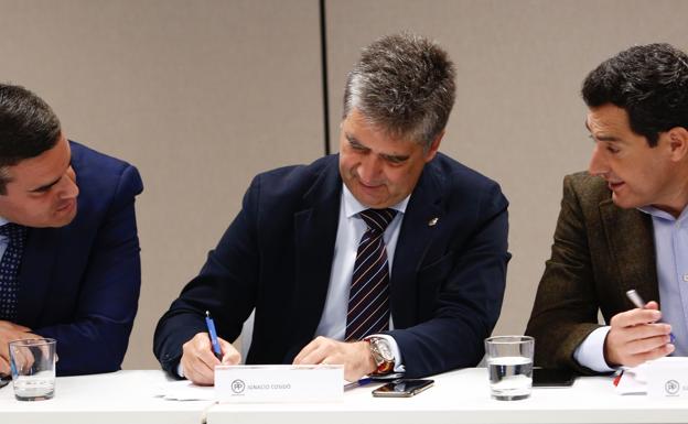 Cosidó descarta dimitir y se siente «respaldado» por Casado