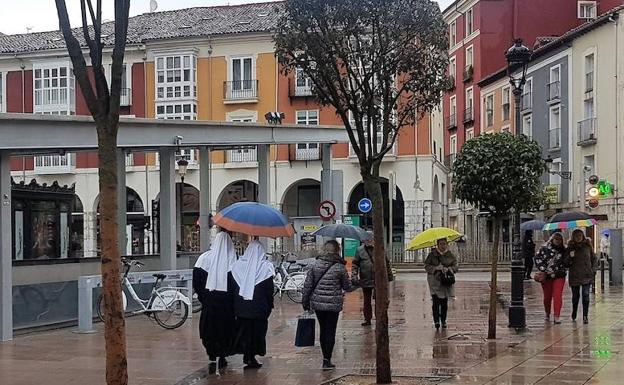 La lluvia llega a Burgos y se quedará, al menos, hasta el lunes