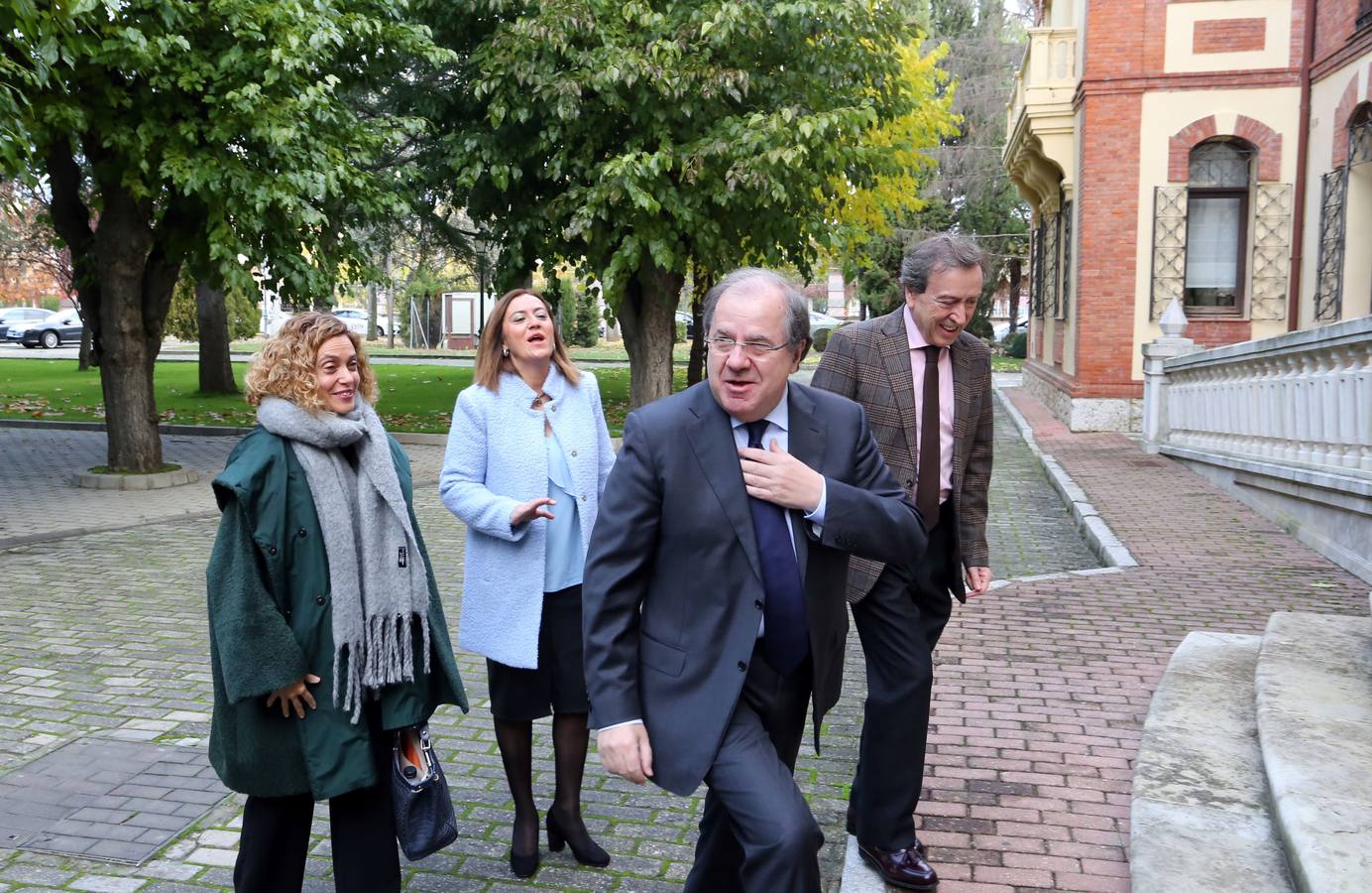 Juan Vicente Herrera se reúne en Valladolid con la ministra de Política Territorial y Función Pública, Meritxell Batet