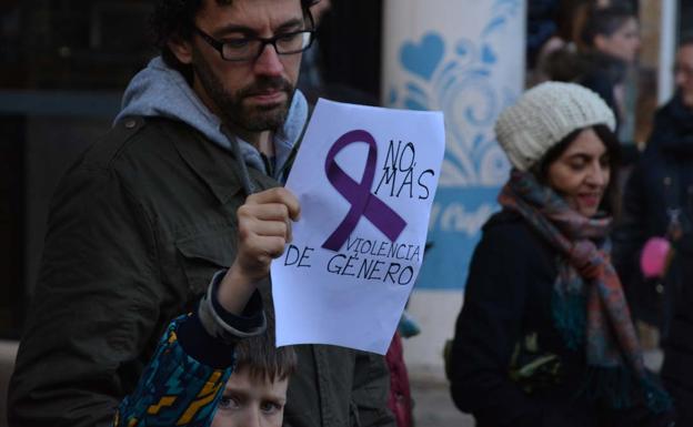 Arcos de la Llana, Villanueva de Puerta y Condado de Treviño, los pueblos burgaleses que más visibilizan a las mujeres