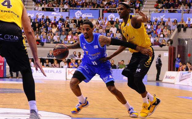 San Pablo Burgos tira del coraje de Huskic para imponerse al Iberostar