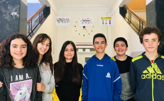 El equipo De un vistazo 2.0 gana el quinto premio semanal de El Norte escolar