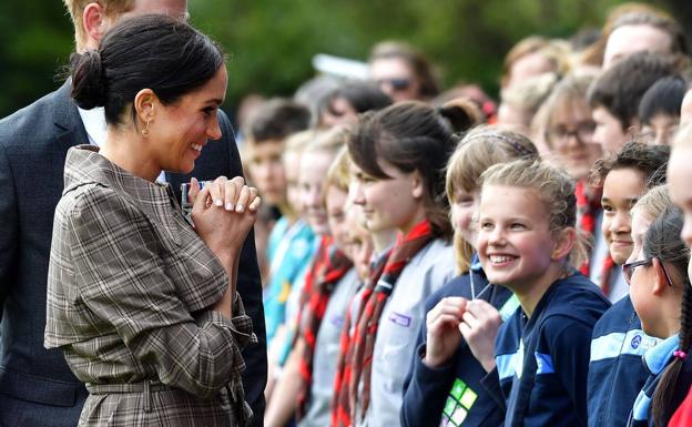 El príncipe Carlos desvela el nombre del bebé de los duques de Sussex