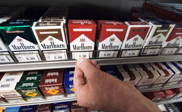 Los precios se moderan seis décimas en la recta final de año por la luz y los carburantes