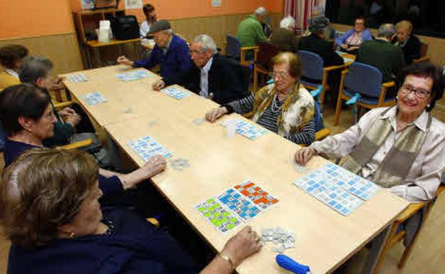 La OCDE aboga por acotar las pensiones de viudedad