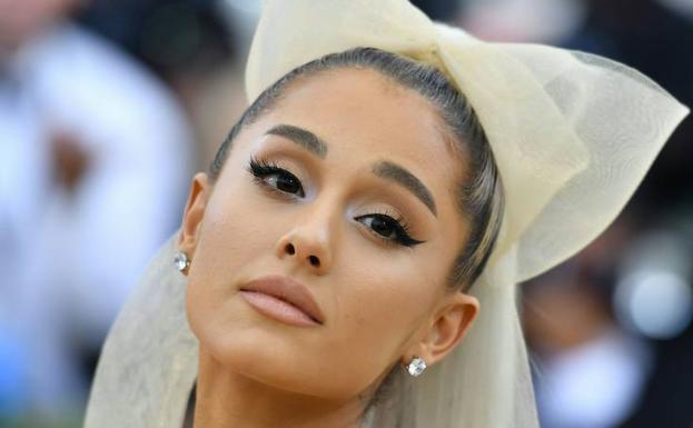 Ariana Grande logra mejor debut de videoclip en YouTube con «thank u, next»