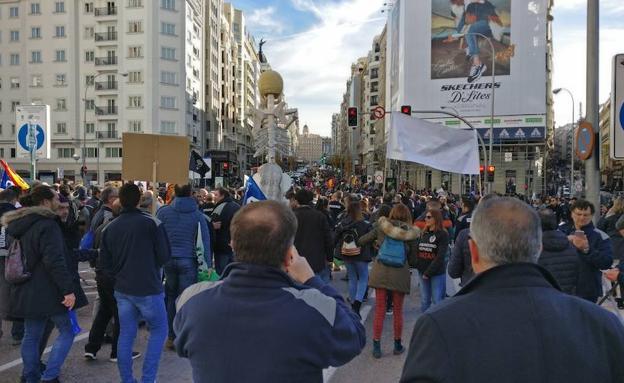 Los funcionarios de prisiones de Burgos marchan en Madrid para que la sociedad conozca sus problemas «endémicos»