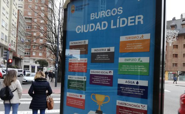 Lacalle vuelve a ser criticado por la oposición por utilizar dinero público para una «campaña de autobombo»