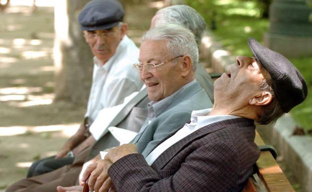 Las pensiones son «insostenibles» sin aumentar la edad de jubilación