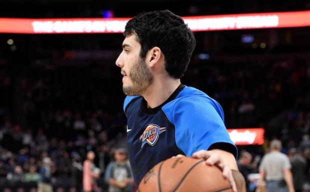 Abrines disfruta de buena actuación y triunfo; pierden Marc, Rubio y Calderón