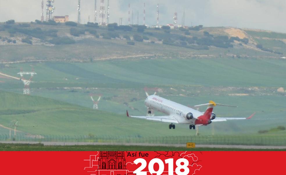 [JUNIO] El aeropuerto de Villafría volvió a levantar el vuelo