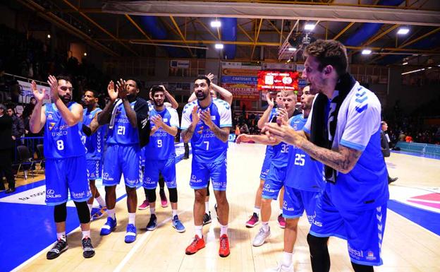 El San Pablo doblega al Fuenlabrada y gana su primer partido fuera del Coliseum