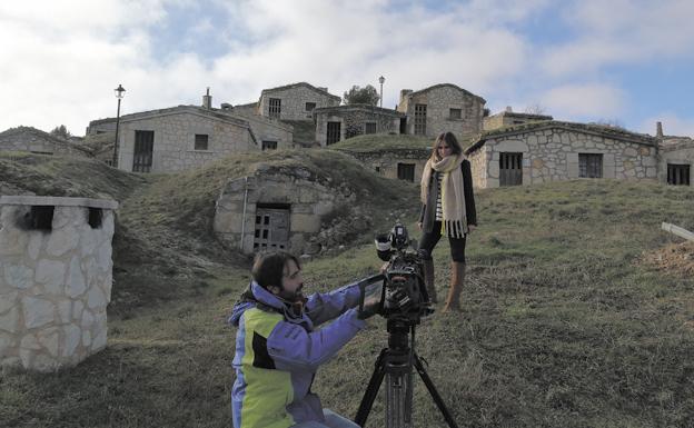 'España Directo' visita Moradillo de Roa para informar sobre la restauración del barrio de bodegas