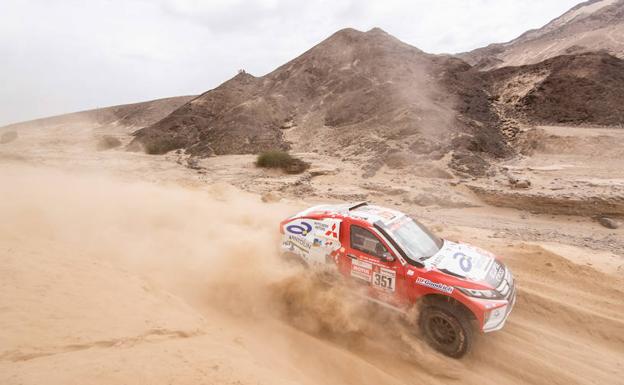 Cristina Gutiérrez remonta 45 posiciones en la primera especial larga del Dakar