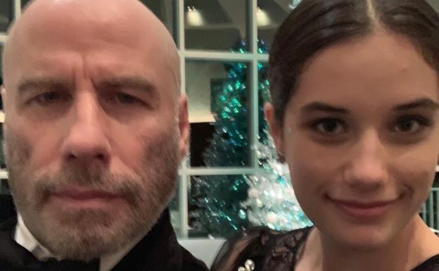 John Travolta cambia de imagen