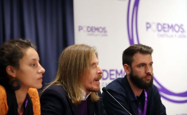 Pablo Fernández ve la decisión de Errejón un «error y en las antípodas de Podemos»