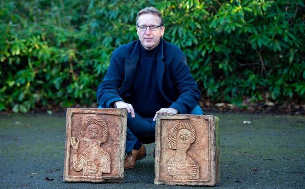 El 'Indiana Jones' del arte recupera dos sillares robados de la ermita de Quintanilla de las Viñas