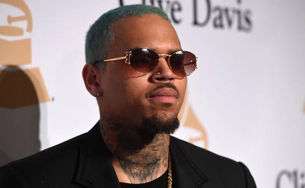 La policía francesa deja libre al cantante Chris Brown