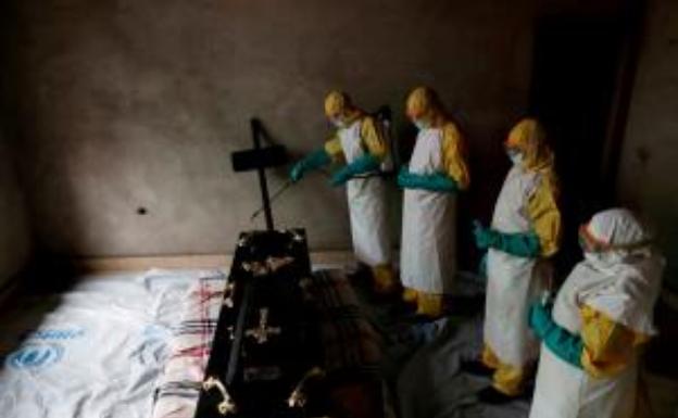 Violencia y noticias falsas impiden controlar el ébola