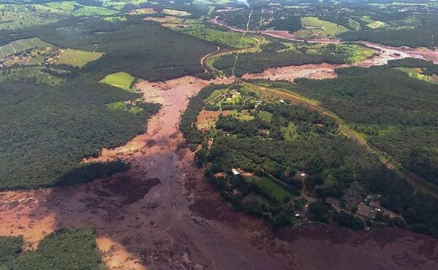 Al menos 413 desaparecidos por la rotura de la presa en Brumadinho