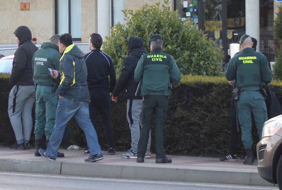 Un herido, un detenido y 20 denuncias tras los incidentes entre aficionados del Salamanca CF y el Burgos CF antes del encuentro