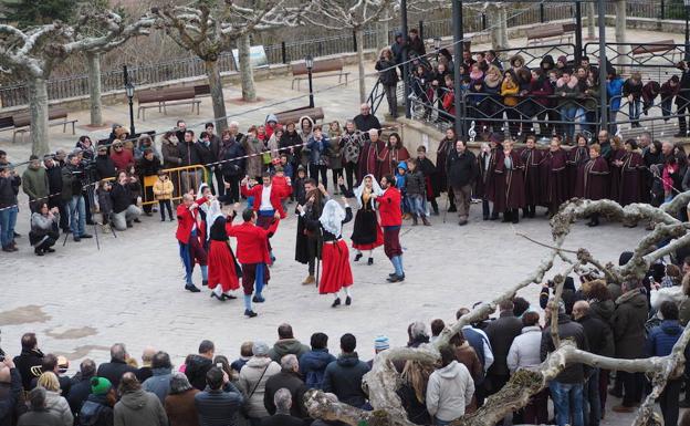 Poza de la Sal bailará la Danza del Escarrete al modo tradicional este domingo