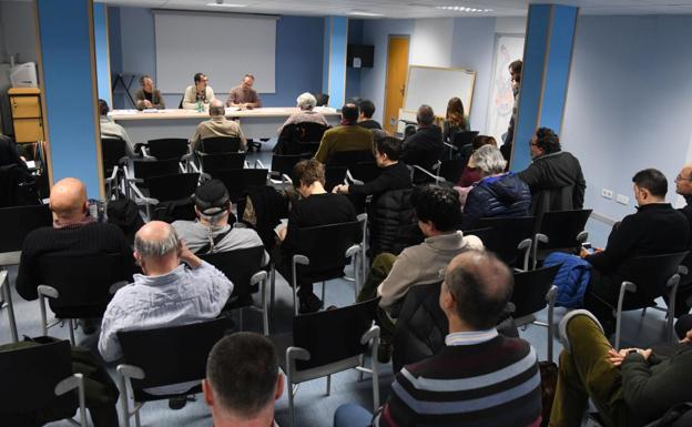 Imagina Burgos presenta en su Asamblea Ciudadana la propuesta de presentarse junto al PCAS