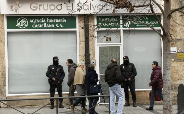 Prisión provisional sin fianza para el dueño del Grupo El Salvador por la supuesta estafa de los ataúdes en Valladolid