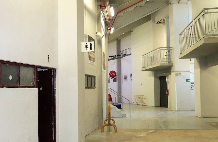 Los nuevos baños del Coliseum podrían estar listos para Semana Santa