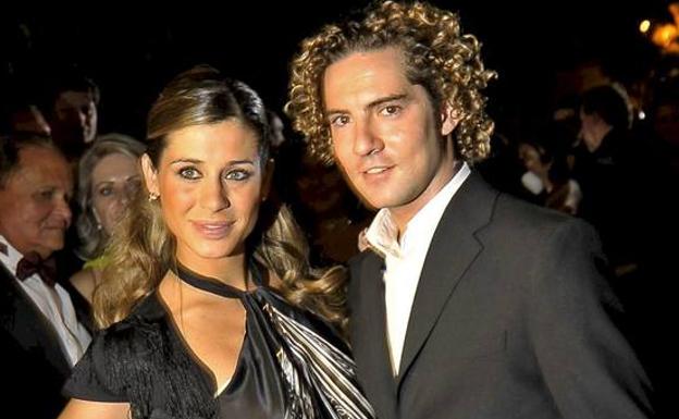 Bisbal denuncia a Elena Tablada