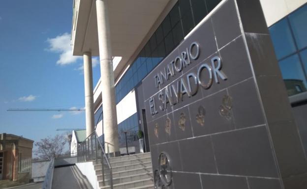 Pasan a disposición judicial otros diez empleados de El Salvador por el fraude de los ataúdes en Valladolid