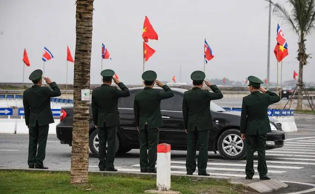 Kim Jong-un llega a Hanói para su segunda cumbre con Donald Trump
