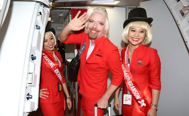 Virgin se lava la cara