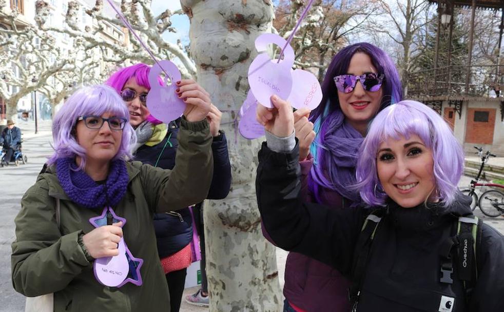 el hilo morado que une el feminismo