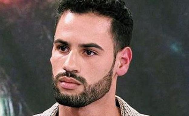 Agreden a Asraf Beno en una discoteca