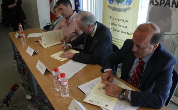 Cardeñajimeno, Aspanias e ITCL aúnan esfuerzos para prestar servicios sanitarios a mayores en su lugar de residencia