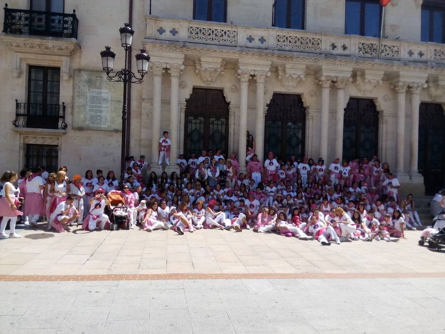 Imágenes de la peña Los Sanjuanes