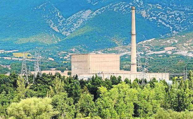 El retraso del cementerio nuclear frena el desmantelamiento de Garoña