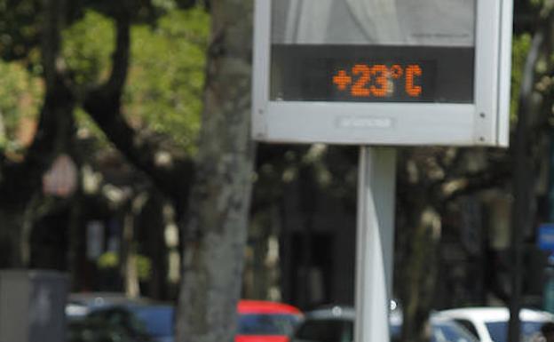 La Aemet prevé altas temperaturas y escasez de lluvias durante la primavera en Castilla y León