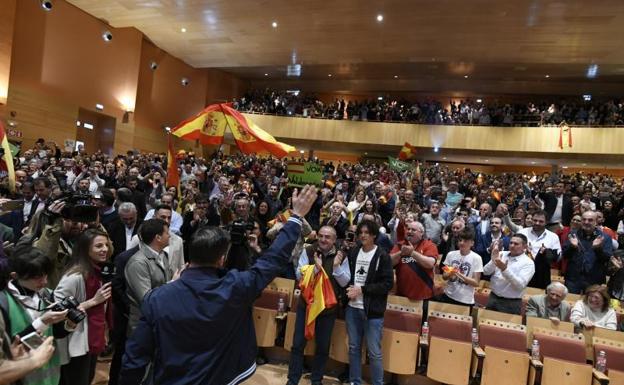 Abascal: «Quien se defienda de ataques en casa no debe pasar un infierno judicial sino tener la medalla al mérito»