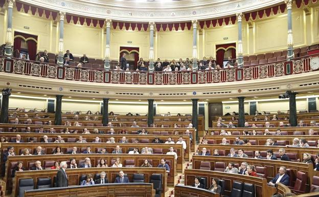 La renovación de listas de PP y PSOE sirve para colocar cargos de otras instituciones