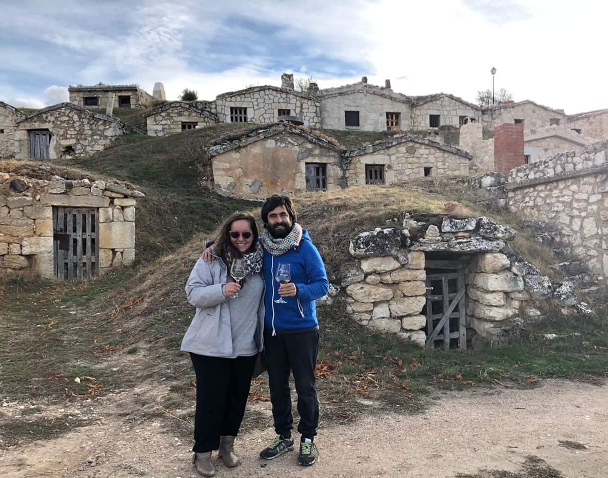 Las visitas a 'El Cotarro', el barrio de bodegas y lagares de Moradillo de Roa, se profesionalizan