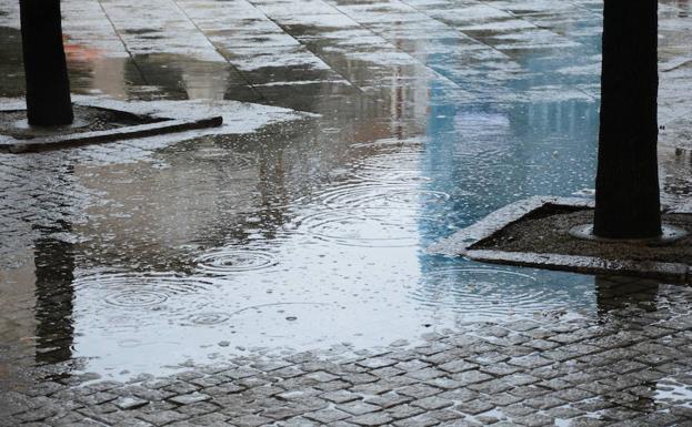 La AEMET avisa de fuertes lluvias y tormentas en la provincia este lunes