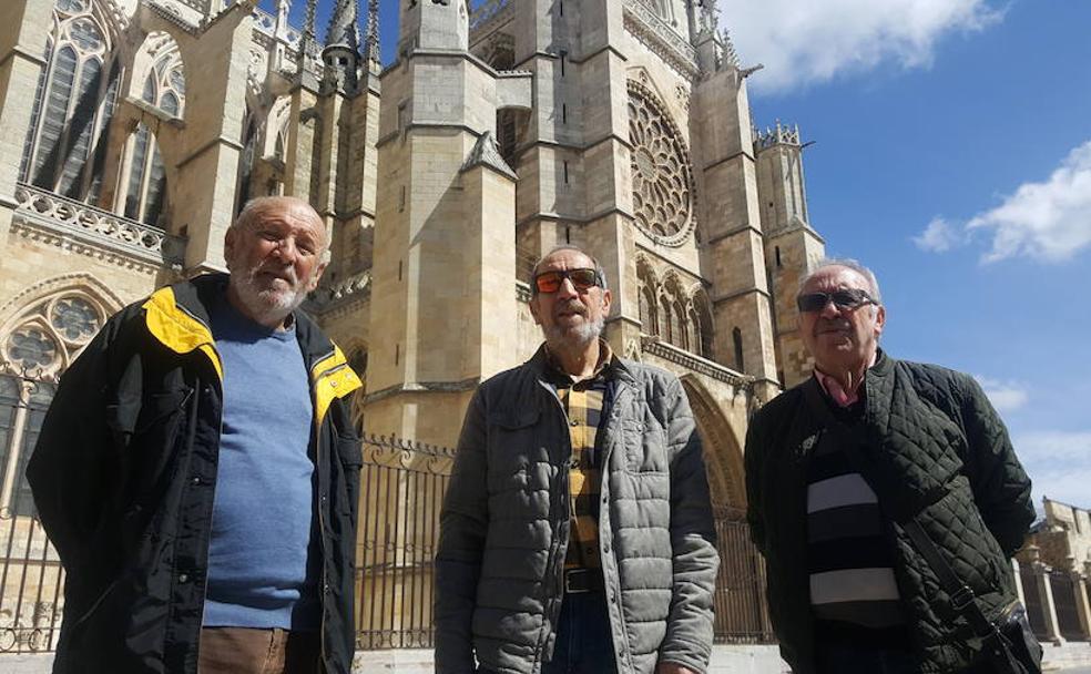 Los 'héroes' que salvaron a la Catedral de León: «Notre Dame sigue en pie y revivirá»