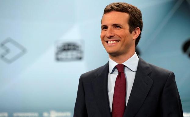 Casado gana presencia en la segunda vuelta