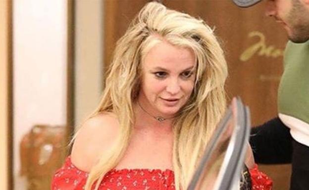 Britney Spears rompe su reposo