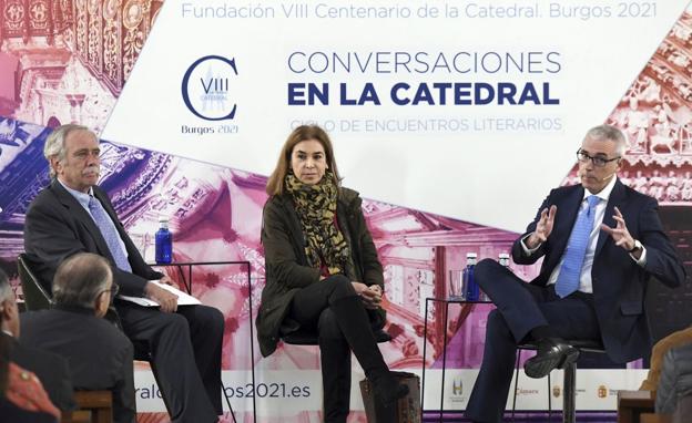 Carmen Posadas: el español «está de moda» porque es un idioma que «abre puertas»